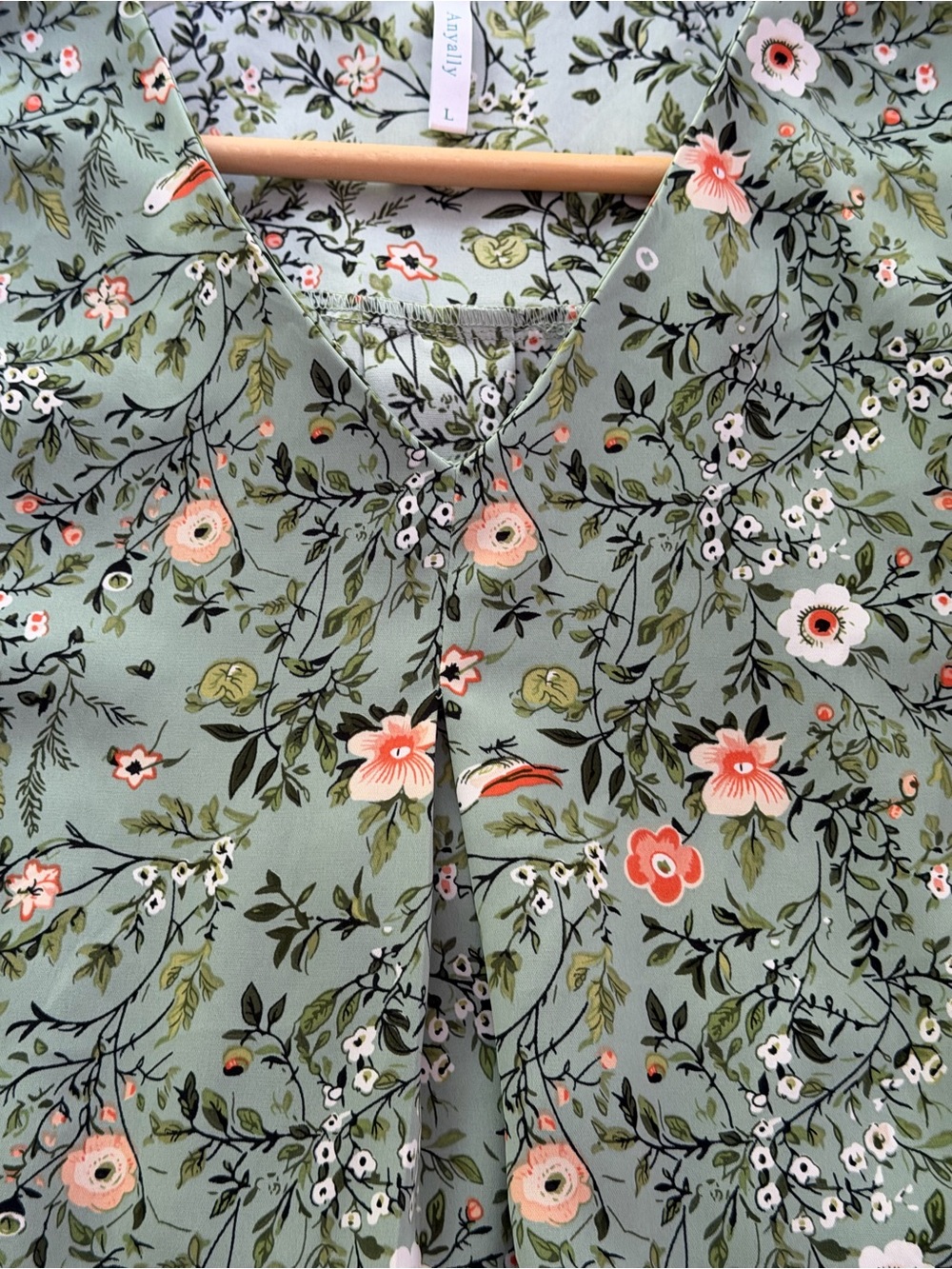 5 Piece Bundle | Utility Jacket | Bird & Floral Blouse | Woven Purse | Bracelets - Picture 7 of 16
